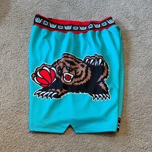 Mitchell & Ness Authentic Vancouver Grizzlies Shorts Mens Size Large